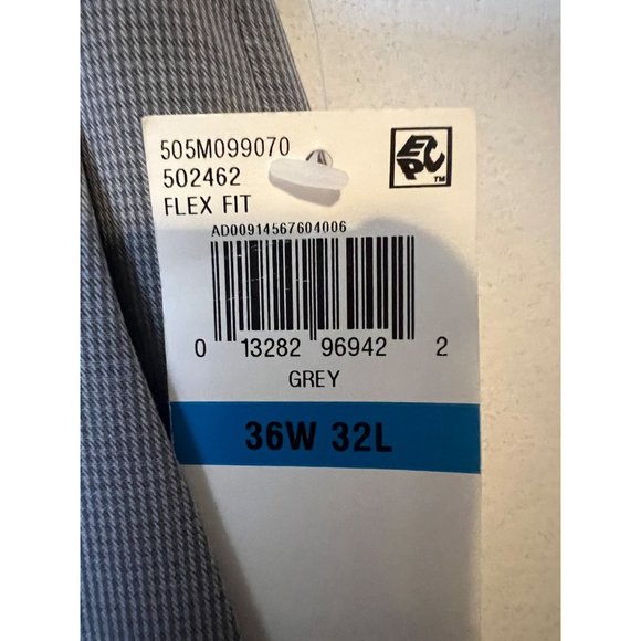 Van Heusen Flex Fit Dress Pants Mens 36 x 32L Grey Check Straight Leg Non Iron - Picture 7 of 11